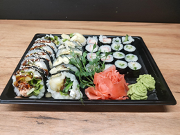 Zestaw sushi dla 2 osób: Pieczona Ryba 2 - 28 szt.